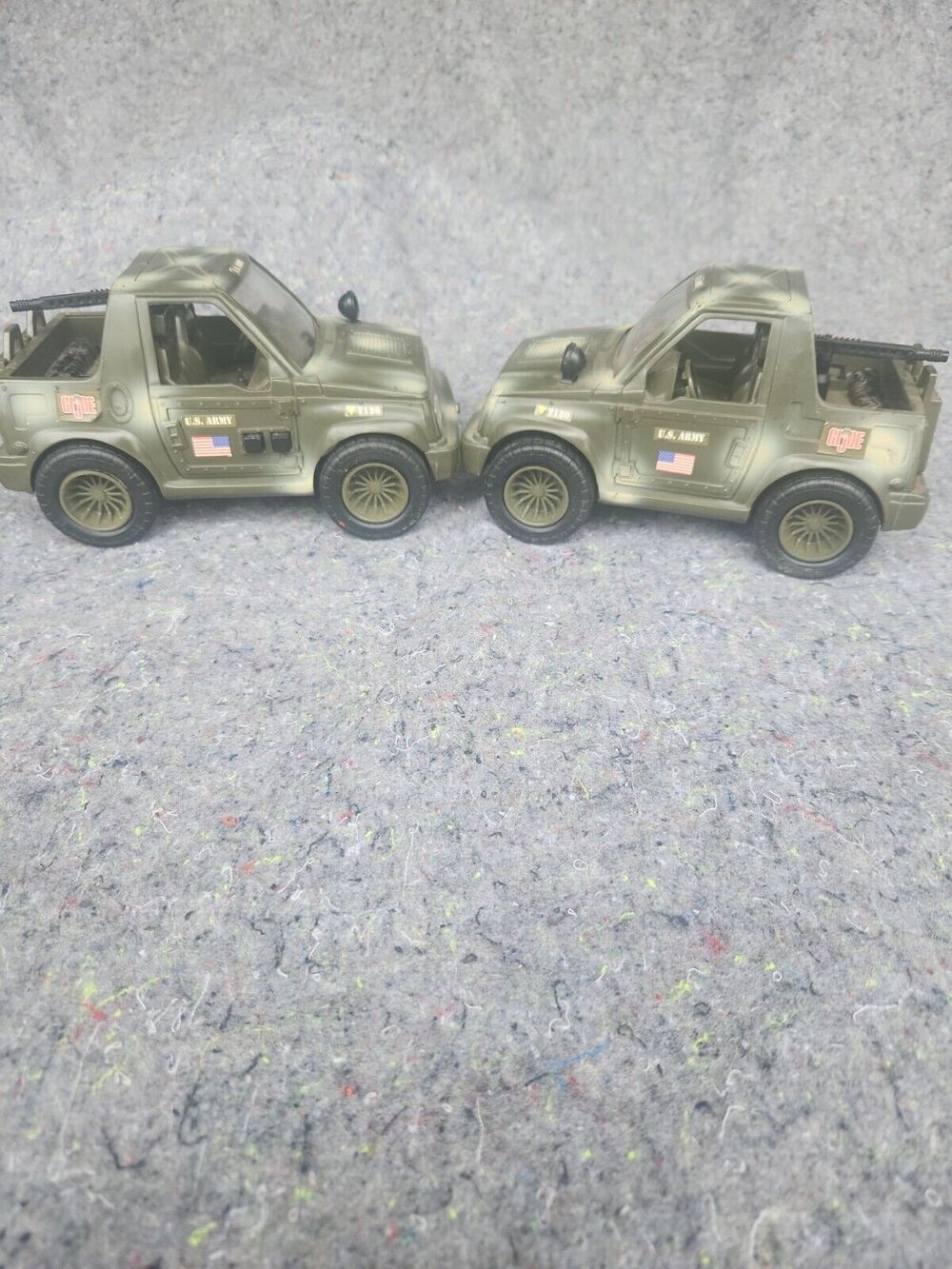 2 GI Joe Battery Operated Toy Jeep US Army 2001 Funrise Both Work